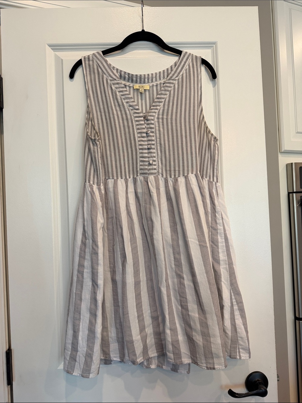 Kori Sleeveless Striped Sundress in Gray and White